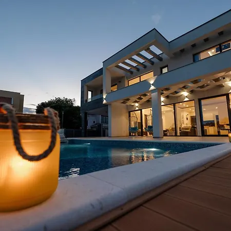 Contemporary Zadar Villa 4 Bedrooms Villa Barako Prestige Private Heated Pool Air-Conditioning Zaton Willa *