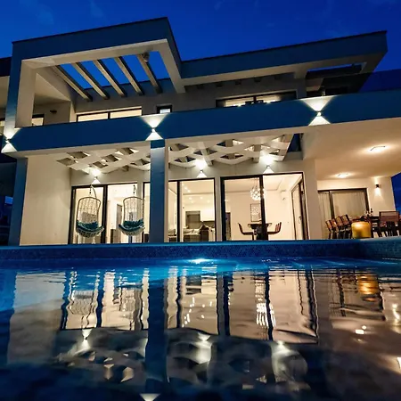 Contemporary Zadar Villa 4 Bedrooms Villa Barako Prestige Private Heated Pool Air-Conditioning Zaton Nin