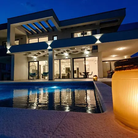 Contemporary Zadar Villa 4 Bedrooms Villa Barako Prestige Private Heated Pool Air-Conditioning Zaton Nin