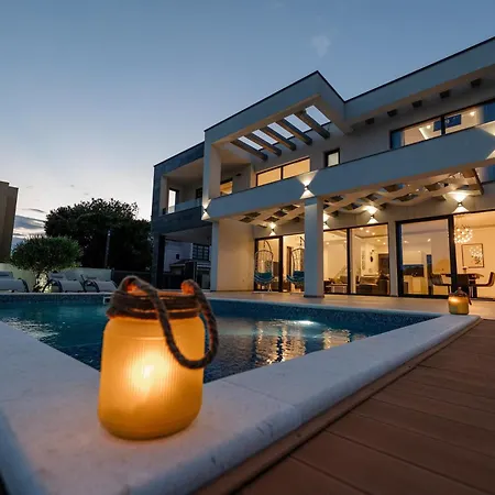 Contemporary Zadar Villa 4 Bedrooms Villa Barako Prestige Private Heated Pool Air-Conditioning Zaton