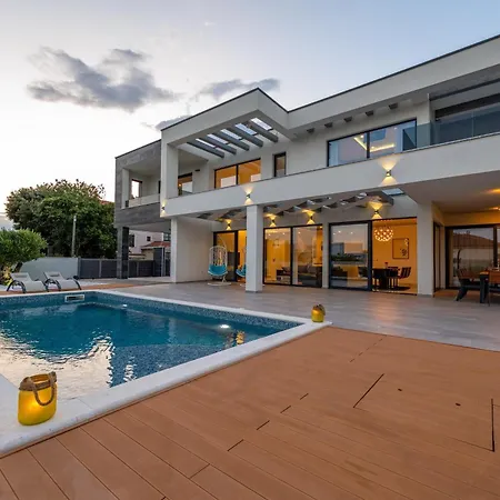 Contemporary Zadar Villa 4 Bedrooms Villa Barako Prestige Private Heated Pool Air-Conditioning Zaton *