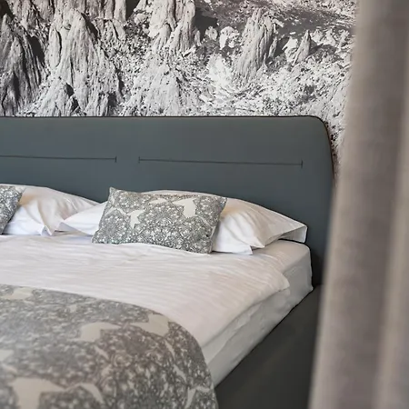 Contemporary Zadar Villa 4 Bedrooms Villa Barako Prestige Private Heated Pool Air-Conditioning Zaton