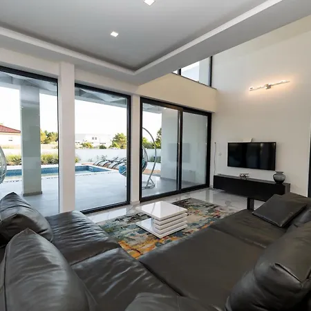 Willa Contemporary Zadar Villa 4 Bedrooms Villa Barako Prestige Private Heated Pool Air-Conditioning Zaton