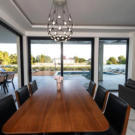 Willa Contemporary Zadar Villa 4 Bedrooms Villa Barako Prestige Private Heated Pool Air-Conditioning Zaton