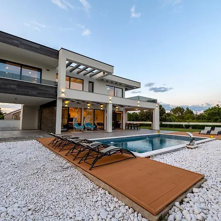 Contemporary Zadar Villa 4 Bedrooms Villa Barako Prestige Private Heated Pool Air-Conditioning Zaton Willa