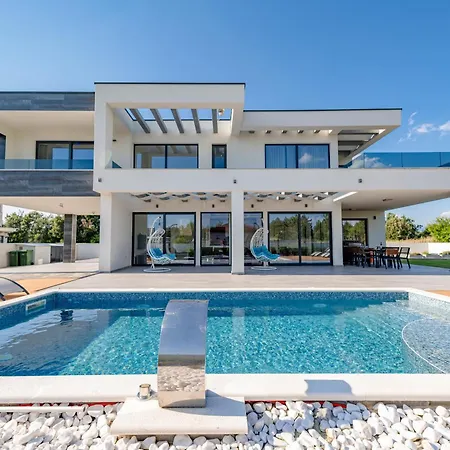 Contemporary Zadar Villa 4 Bedrooms Villa Barako Prestige Private Heated Pool Air-Conditioning Zaton Nin