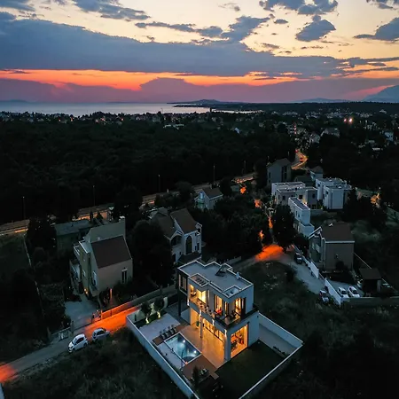 Willa Contemporary Zadar Villa 4 Bedrooms Villa Barako Prestige Private Heated Pool Air-Conditioning Zaton Nin