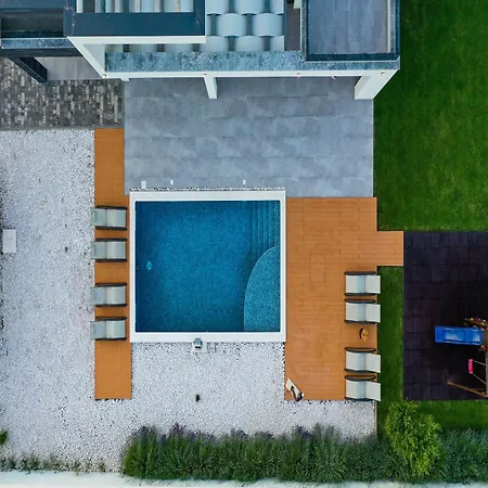 Contemporary Zadar 4 Bedrooms Barako Prestige Private Heated Pool Air-conditioning Zaton