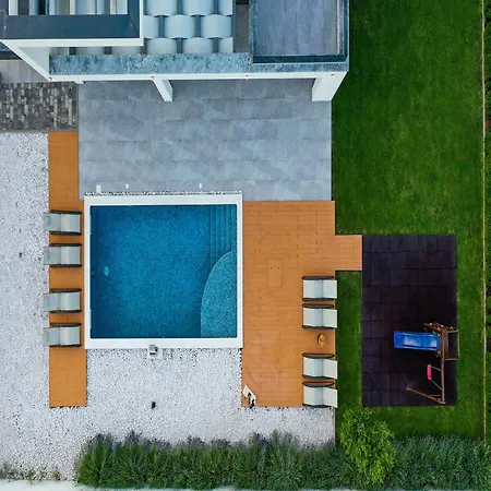 Contemporary Zadar 4 Bedrooms Barako Prestige Private Heated Pool Air-conditioning Zaton