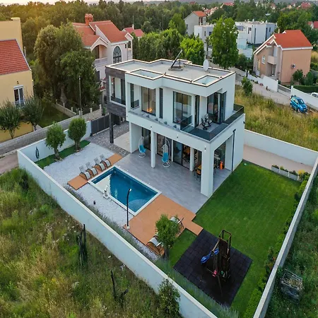Villa Contemporary Zadar 4 Bedrooms Barako Prestige Private Heated Pool Air-conditioning Zaton Nin
