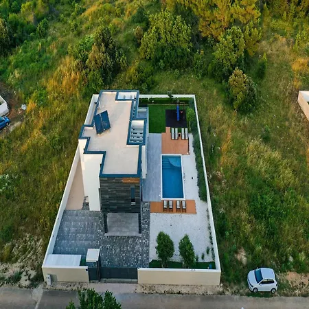 Contemporary Zadar 4 Bedrooms Barako Prestige Private Heated Villa Nin