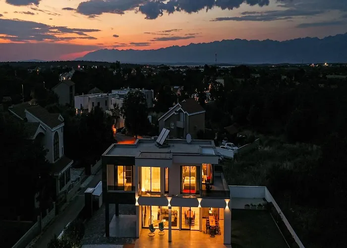 Villa Contemporary Zadar 4 Bedrooms Barako Prestige Private Heated Nin